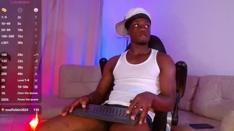 Mylo Wallace  online show from 01-16-26, 01:53