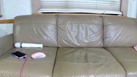 Snapshot of mymindbreaks2 chatting on 12-20-24, 09:39 mymindbreaks online show from 12-20-24, 09:39