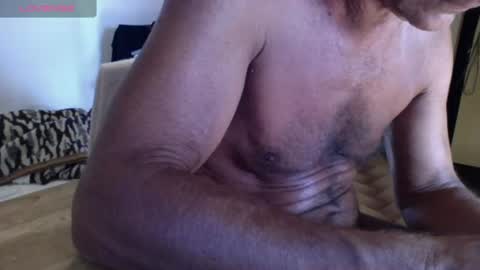 Snapshot of mynakedbeach chatting on 07-09-26, 06:06 Bi sexy guy lovense hush is on private is open or password show tip if you like. online show from 07-09-26, 06:06