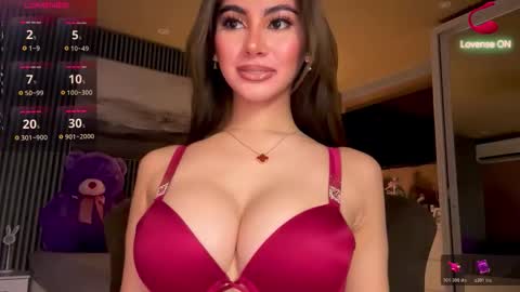 Snapshot of mynameisblair chatting on 10-29-25, 03:31 BLAIR online show from 10-29-25, 03:31