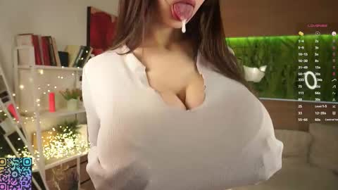 Greta online show from 03-22-26, 05:38