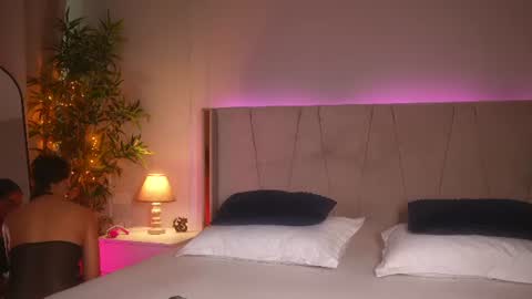 Snapshot of myriamfox_ chatting on 06-16-26, 10:29 Miryam online show from 06-16-26, 10:29