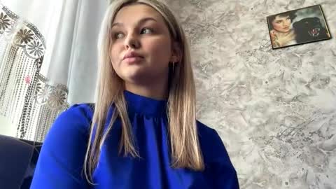 Olivia online show from 03-15-26, 09:26