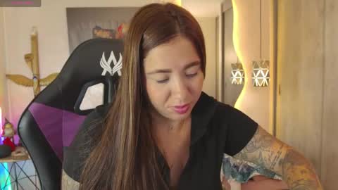 S A R A online show from 04-27-26, 12:03