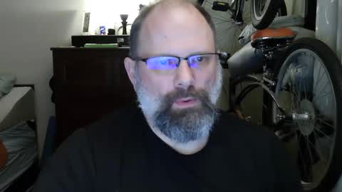 Snapshot of mysecretaccount0311 chatting on 03-07-25, 06:35 Tony online show from 03-07-25, 06:35