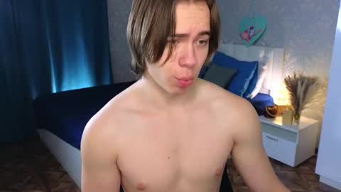 Mickey online show from 02-21-25, 12:05