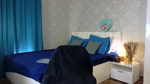 Mickey online show from 02-24-25, 03:33