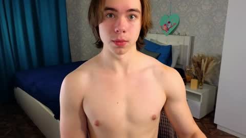 Mickey online show from 02-26-25, 12:38