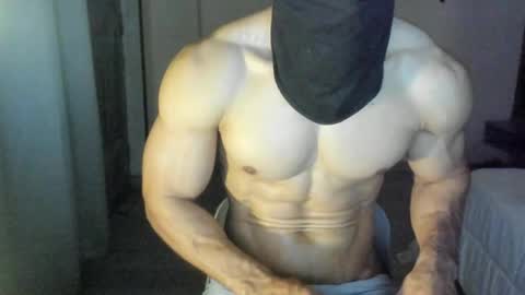 mysterious_muscles online show from 04-13-26, 11:32