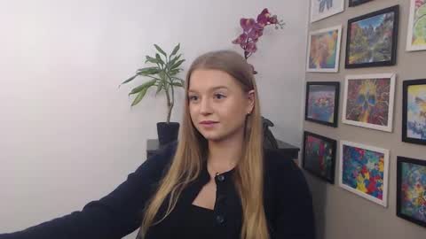 Erica online show from 02-07-25, 08:01