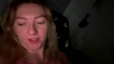 Snapshot of mysticalraina25 chatting on 05-05-26, 05:37 mysticalsex online show from 05-05-26, 05:37