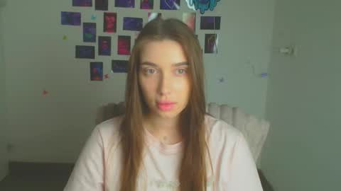 Amelia online show from 05-21-26, 05:58
