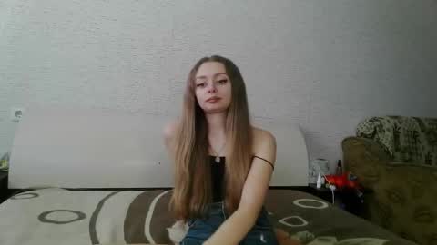 Snapshot of mysticglimmer chatting on 11-26-25, 10:49 Anika online show from 11-26-25, 10:49