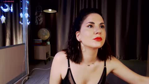 Angeline online show from 03-16-26, 07:51