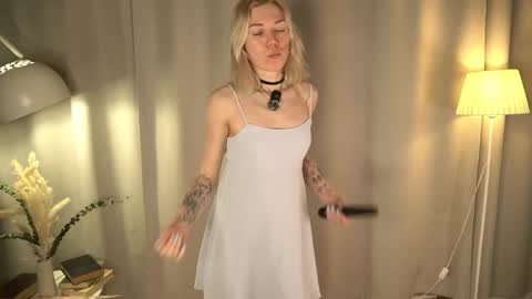 Olivia or just olive online show from 03-22-26, 07:39