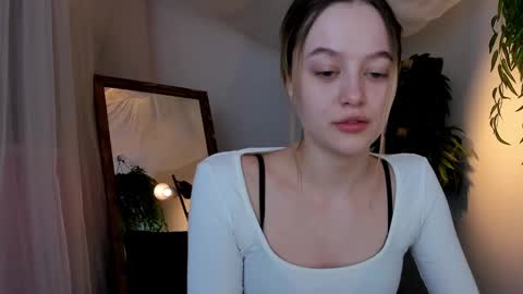 Eva  online show from 02-25-25, 04:42