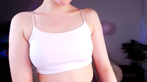 Eva  online show from 02-15-26, 07:51