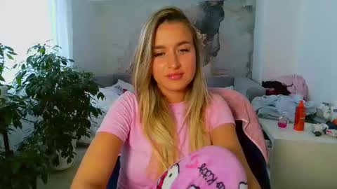 Eva online show from 07-23-26, 11:41