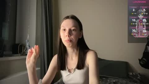 Snapshot of na_prikole_ chatting on 03-04-25, 08:05 Vanessa and Julia online show from 03-04-25, 08:05