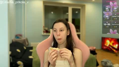 Snapshot of na_prikole_ chatting on 10-27-25, 05:06 Vanessa and Julia online show from 10-27-25, 05:06