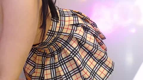 naamah_b online show from 01-23-25, 05:31