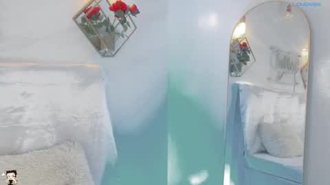 naamah_b online show from 10-07-25, 01:52