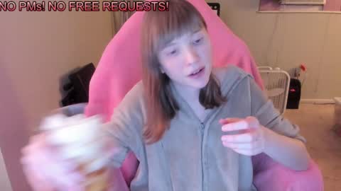 Natalie Marlo online show from 01-25-25, 09:04