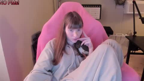 Natalie Marlo online show from 09-26-25, 02:15