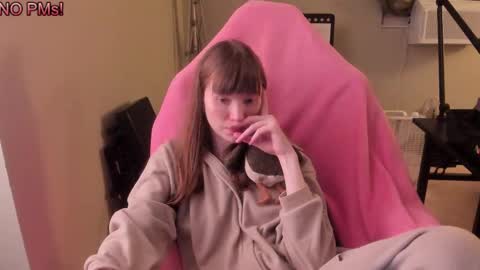 Natalie Marlo online show from 10-04-25, 10:13