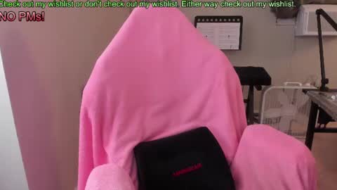 Snapshot of nacmar chatting on 07-04-26, 06:19 Natalie Marlo online show from 07-04-26, 06:19
