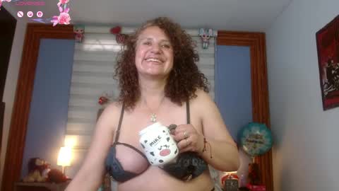 nadia_84 online show from 05-04-26, 07:43