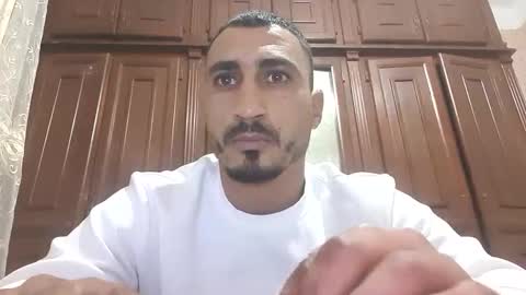 Snapshot of nadirff16 chatting on 01-14-26, 04:23 V online show from 01-14-26, 04:23