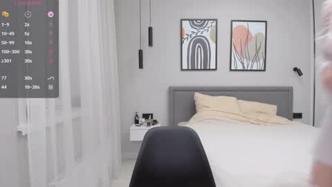 Snapshot of nadyayax chatting on 12-27-24, 03:04 Nadya online show from 12-27-24, 03:04