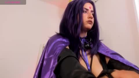 Snapshot of naharakamado__ chatting on 11-13-25, 02:05 naharakamado__ online show from 11-13-25, 02:05