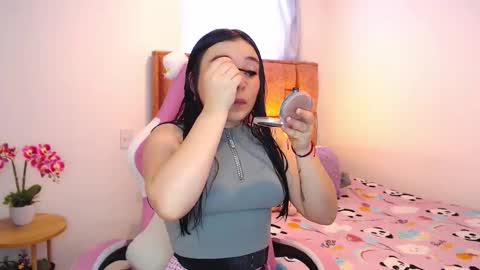 Snapshot of nahia__1 chatting on 03-23-26, 02:43 Nahia online show from 03-23-26, 02:43