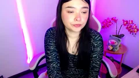 Snapshot of nahia__1 chatting on 05-16-26, 05:45 Nahia online show from 05-16-26, 05:45