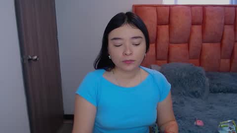 nahia cute     only   online show from 02-22-26, 03:54