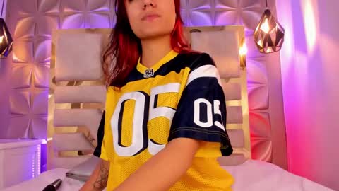 Snapshot of nahia_low chatting on 12-05-24, 07:27 Valeria online show from 12-05-24, 07:27