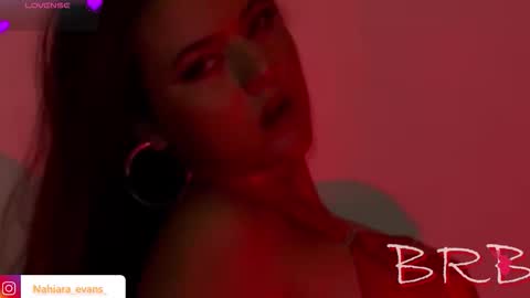 Snapshot of nahiara_evans_ chatting on 10-29-25, 06:09 NAHIARA EVANS online show from 10-29-25, 06:09