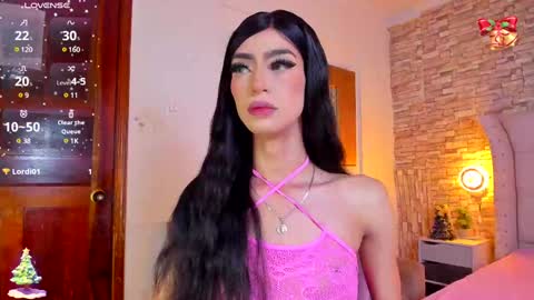 Snapshot of nahiavictoria chatting on 12-21-24, 04:30 NahiaVictoria online show from 12-21-24, 04:30