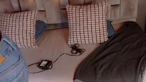  VICTORIA  online show from 02-07-26, 07:28