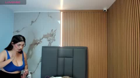   SHELBY   online show from 01-08-26, 12:07