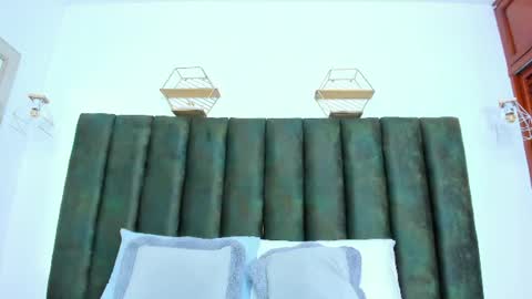 Nahomy online show from 06-30-26, 08:21