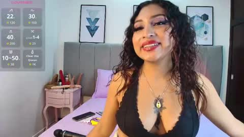 Naia online show from 09-12-25, 07:58