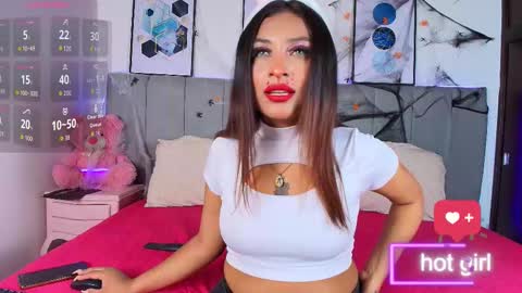 Naia online show from 10-18-25, 08:09