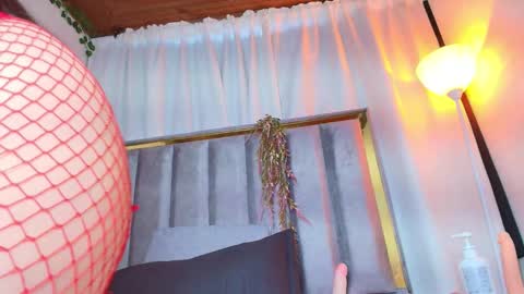 Naia x online show from 02-04-26, 10:47