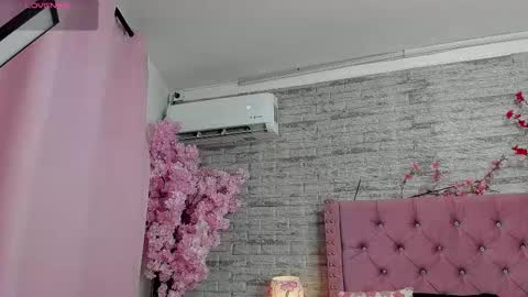 naiawhisper online show from 03-03-26, 12:33