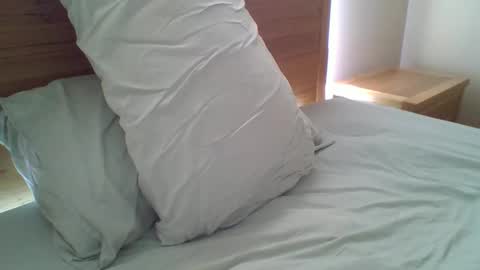 naitruc online show from 12-05-25, 01:58