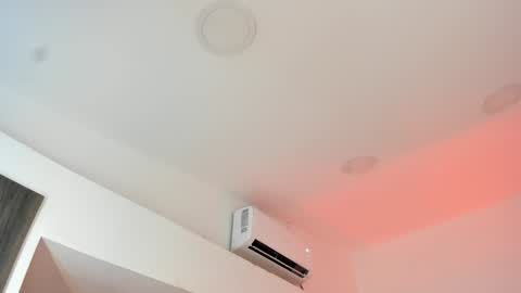 Snapshot of nakamura_san chatting on 12-19-24, 11:39 INSTAGRAM m2221 online show from 12-19-24, 11:39