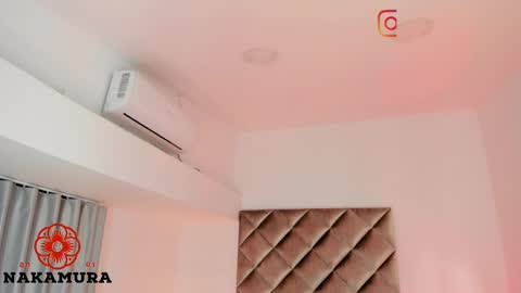 Snapshot of nakamura_san chatting on 02-14-25, 11:31 INSTAGRAM m2221 online show from 02-14-25, 11:31